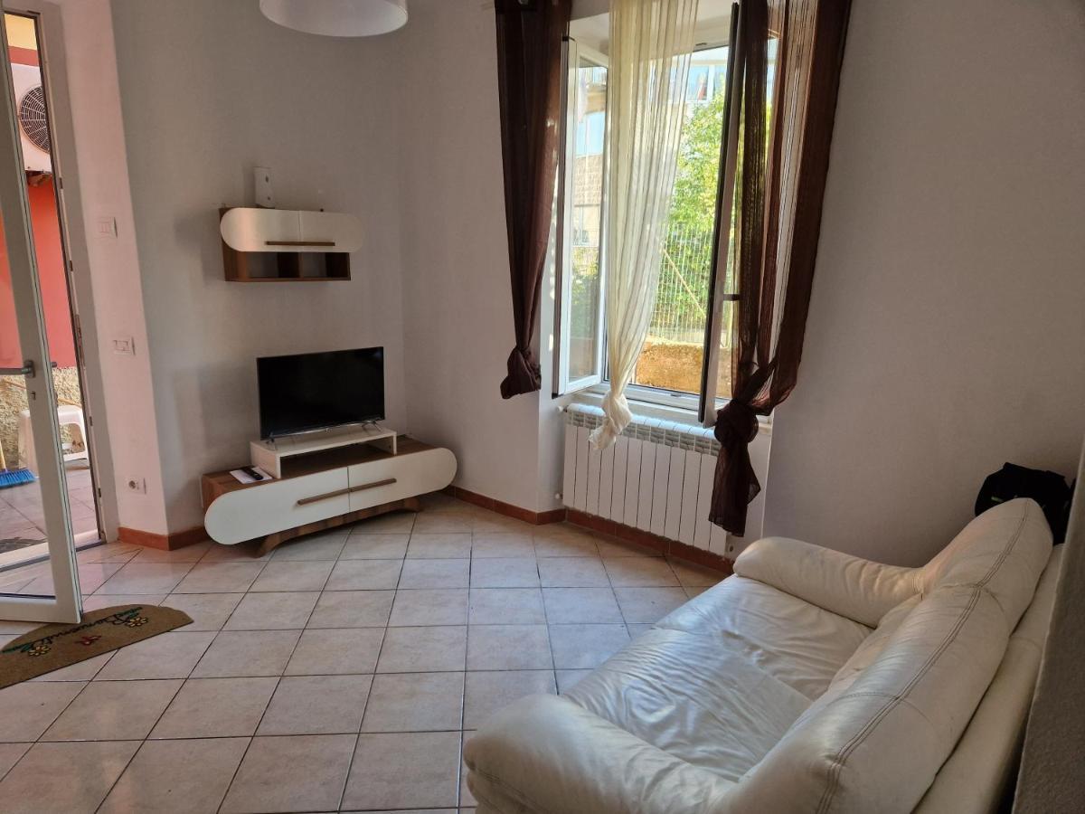 La Casa Sull'Argine Lejlighed Sarzana Eksteriør billede
